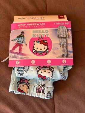 Essentials Hello Kitty Girls Light Blue Warm Underwear Set